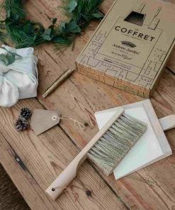 Andree Jardin Natural Fibre & Beech Hand Brush & Dustpan - White 8 Andree Jardin Natural Fibre & Beech Hand Brush & Dustpan - White