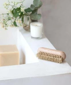 Andree Jardin Nail Brush - Waxed Beech Wood & Hog Bristle Gifts 9 Andree Jardin Nail Brush - Waxed Beech Wood & Hog Bristle Gifts