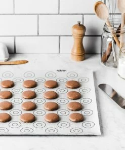 Cookware De Buyer Non-Stick Macaron Stencil Baking Mat 8 Cookware De Buyer Non-Stick Macaron Stencil Baking Mat