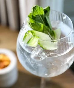 BarCraft Tableware Ribbed Gin Coupe Glass 550ml Set Of 2