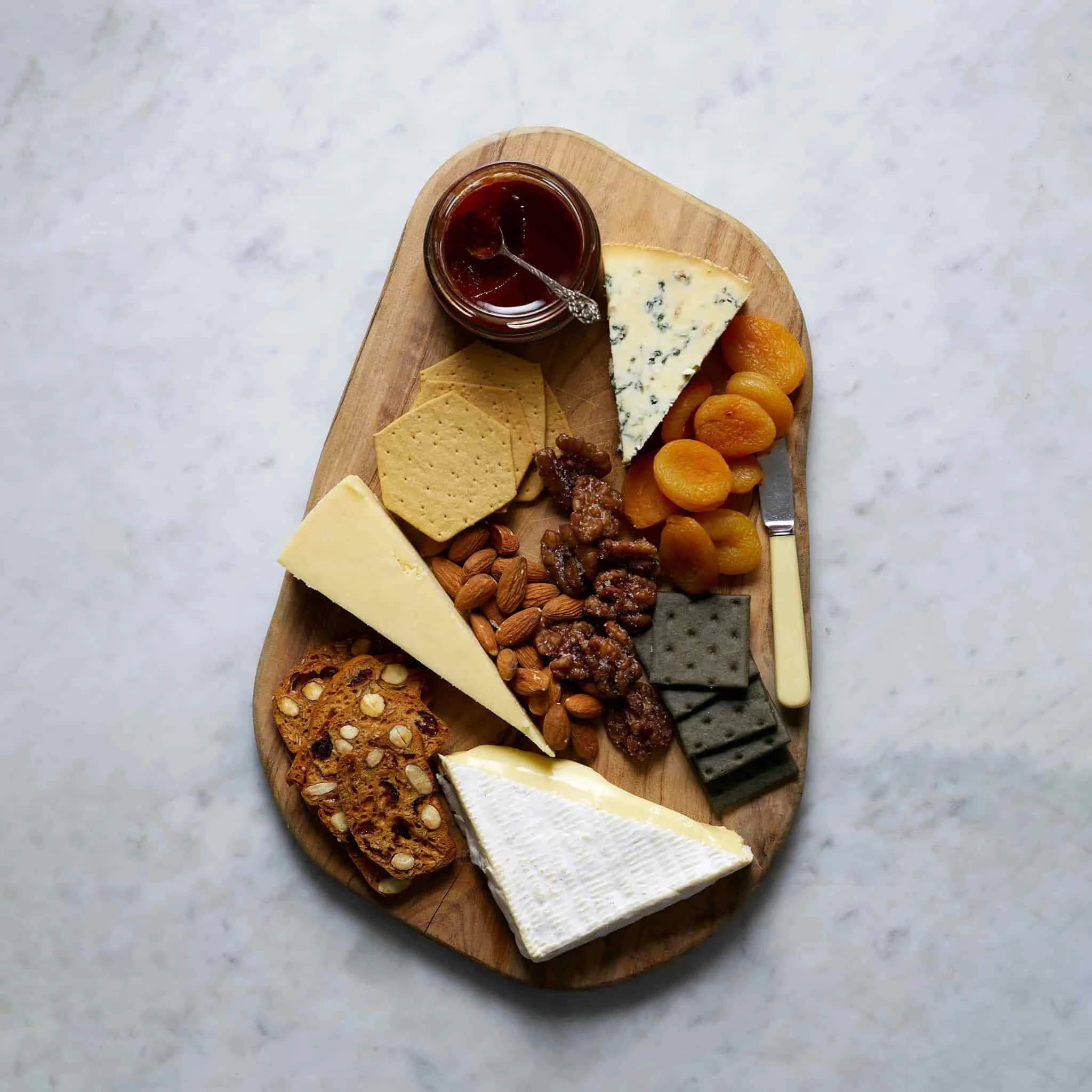 The Fine Cheese Co Ingredients Charcoal Crackers 140g 4 The Fine Cheese Co Ingredients Charcoal Crackers 140g