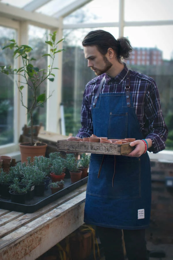 Risdon & Risdon Denim Street Apron Cookware 5 Risdon & Risdon Denim Street Apron Cookware