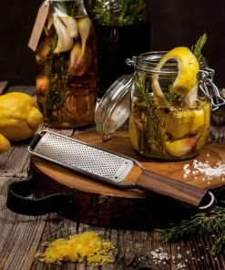 Master Series Walnut Microplane Zester Cookware 9 Master Series Walnut Microplane Zester Cookware