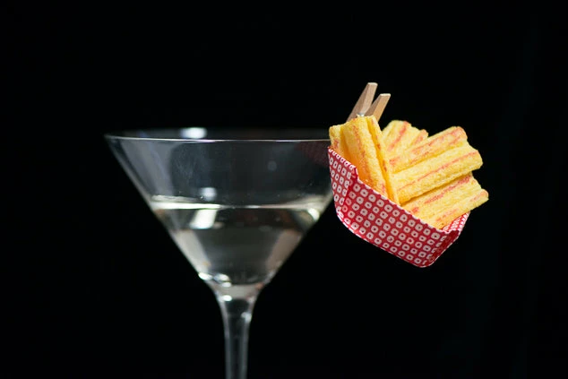 Sous Chef Mini Wooden Clip 2.5cm 4 Sous Chef Mini Wooden Clip 2.5cm